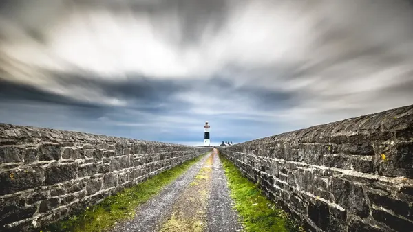 How to Improve Photo Composition: A Practical Guide