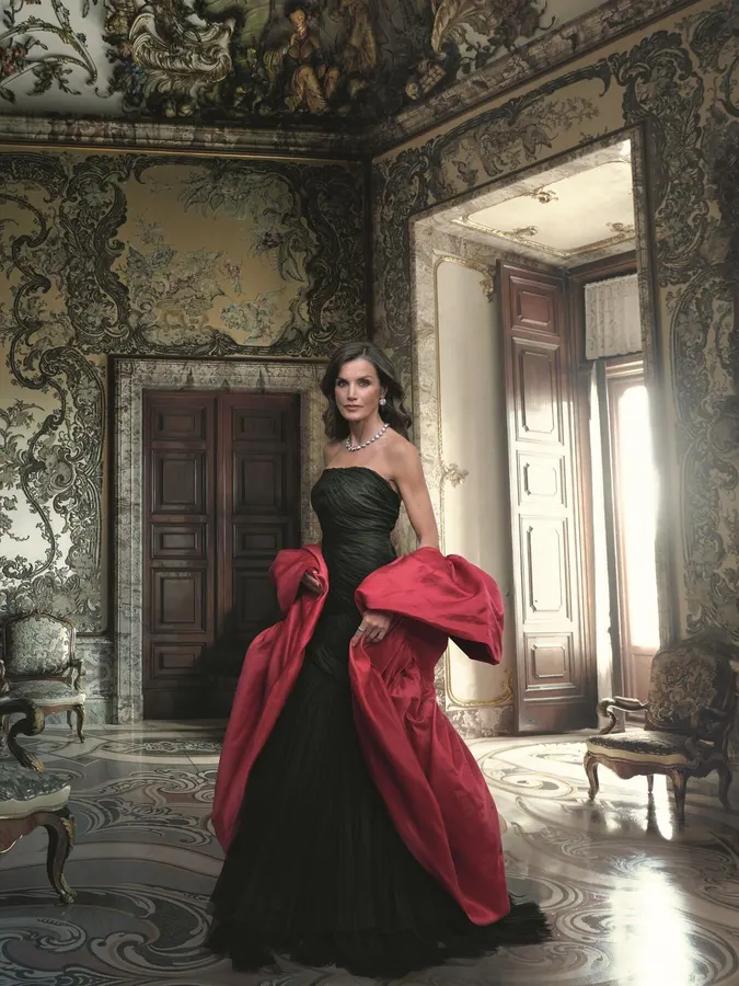 Regal Presence, Written Into the Room