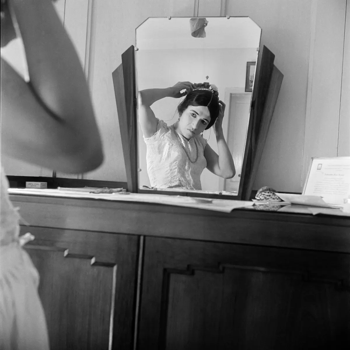 Theatre Artiste, Bombay, Early 1940s by Homai Vyarawalla