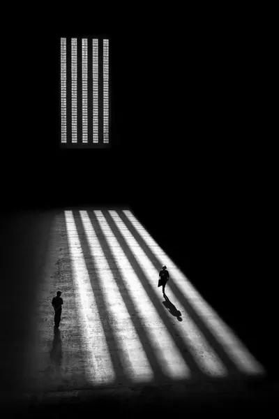 Alan Schaller’s Elegant Theater of Light and Scale