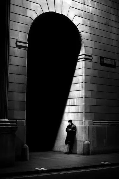 Alan Schaller’s Monumental Use of Shadow and Solitude